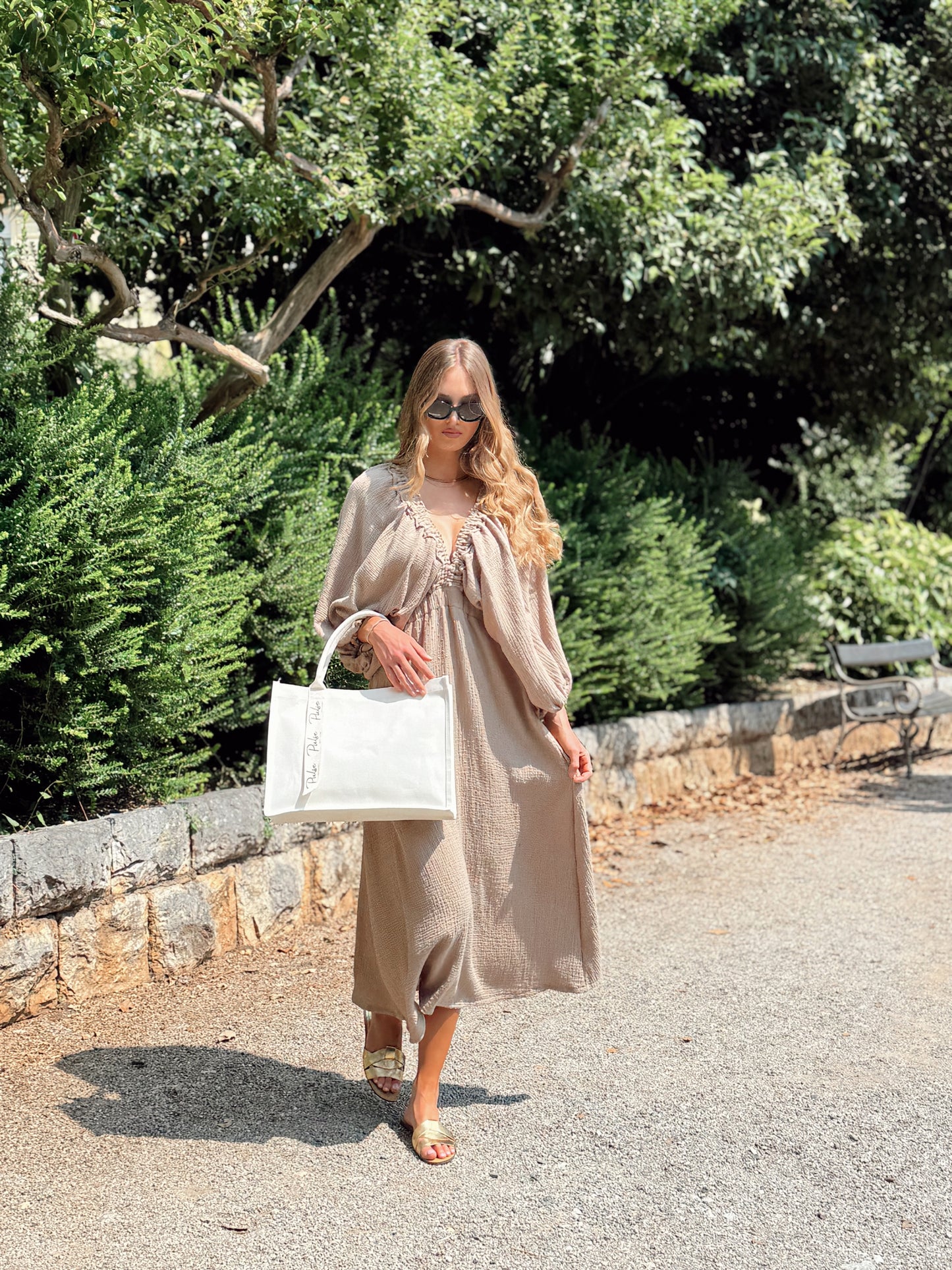 Pulse shopper torba – minimalizam i praktičnost