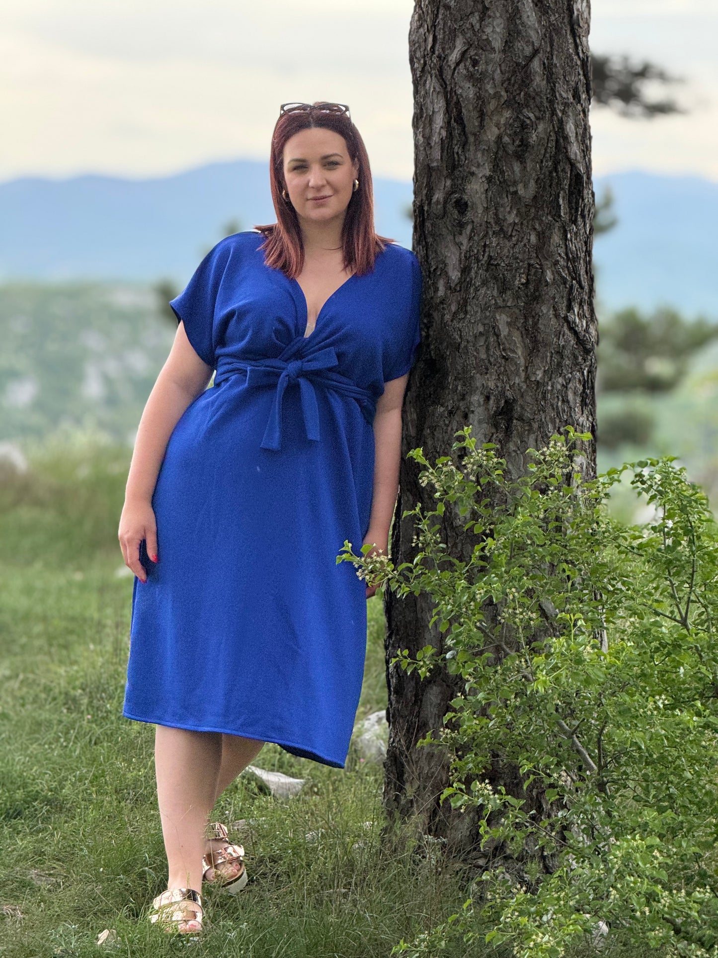 Pulse wrap haljina – savršeni spoj udobnosti i elegancije