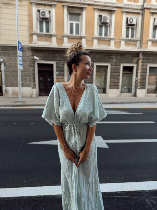 Pulse kimono haljina – bezvremenska elegancija u 100% pamuku