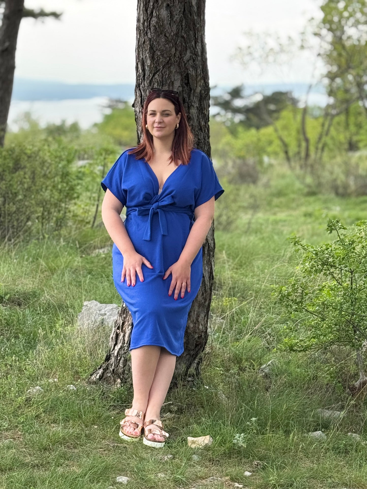 Pulse wrap haljina – savršeni spoj udobnosti i elegancije