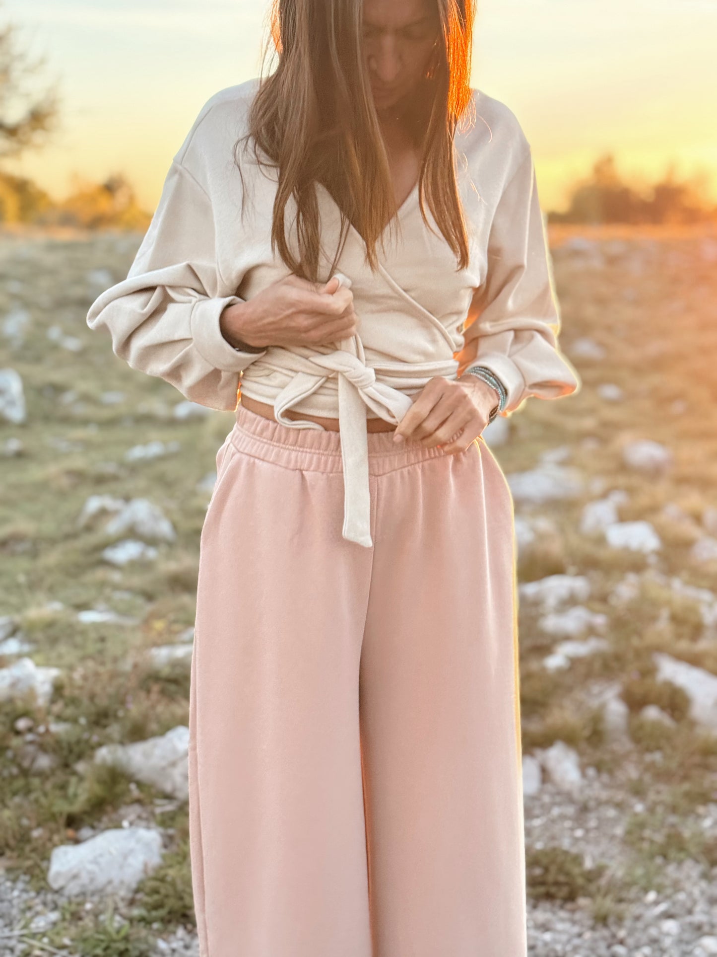 Pulse široke hlače – udobnost i stil u jednom