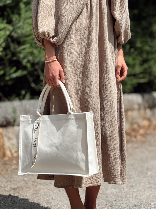 Pulse shopper torba – minimalizam i praktičnost